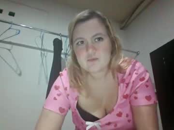 avery doll21