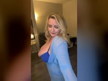 curvydaisy
