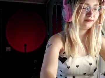 elizsnelson