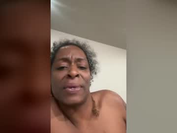 librawife87