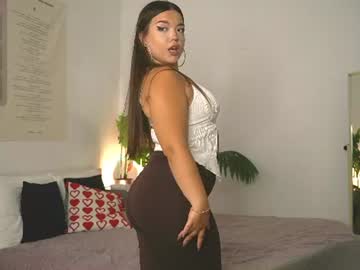 naomi  nova
