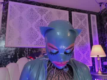 sadicrubberdoll